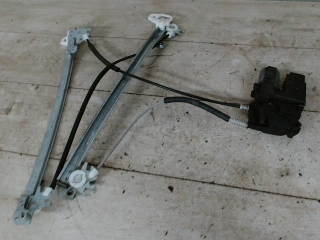 bontott RENAULT MEGANE II Bal első Ablakemelő Szerkezet (Elektromos)
