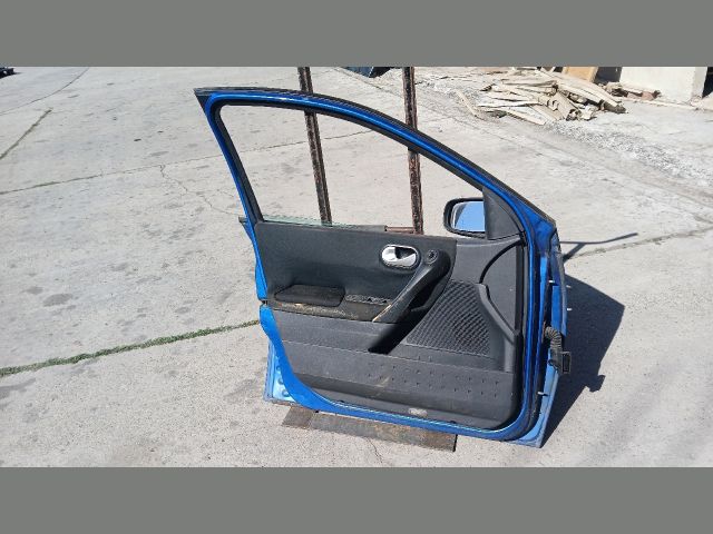 bontott RENAULT MEGANE II Bal első Ajtó (Részeivel)