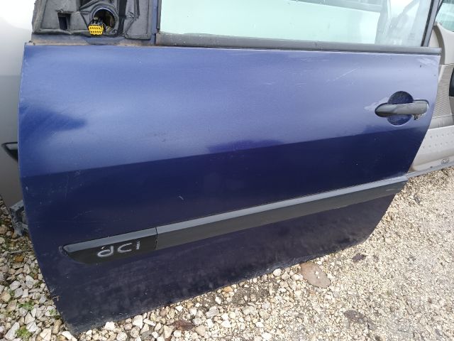 bontott RENAULT MEGANE II Bal első Ajtó (Részeivel)