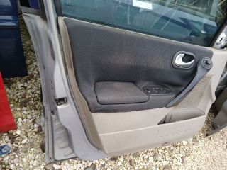 bontott RENAULT MEGANE II Bal első Ajtó (Részeivel)