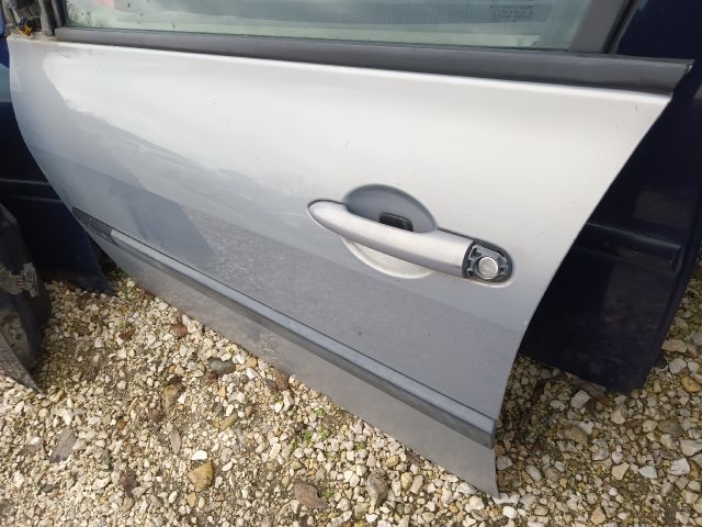 bontott RENAULT MEGANE II Bal első Ajtó (Részeivel)