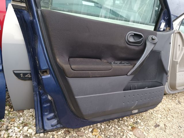 bontott RENAULT MEGANE II Bal első Ajtó (Részeivel)