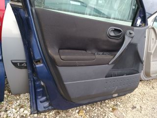 bontott RENAULT MEGANE II Bal első Ajtó (Részeivel)