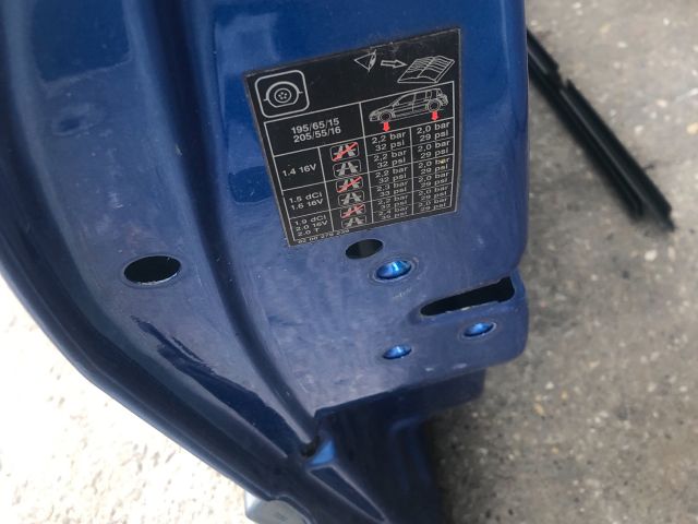 bontott RENAULT MEGANE II Bal első Ajtó (Üres lemez)