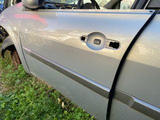 bontott RENAULT MEGANE II Bal első Ajtó (Üres lemez)