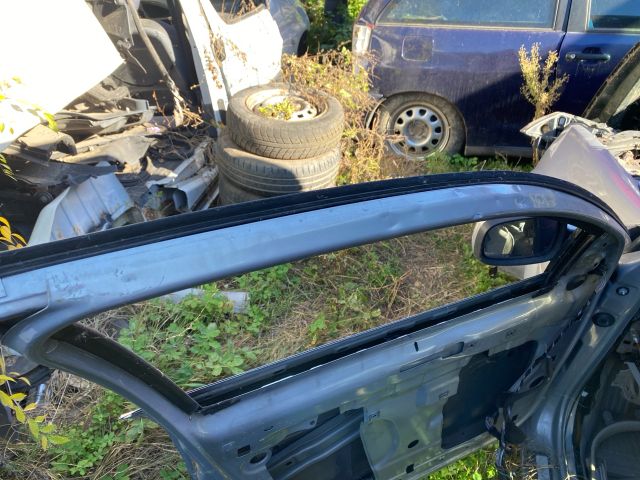 bontott RENAULT MEGANE II Bal első Ajtó (Üres lemez)