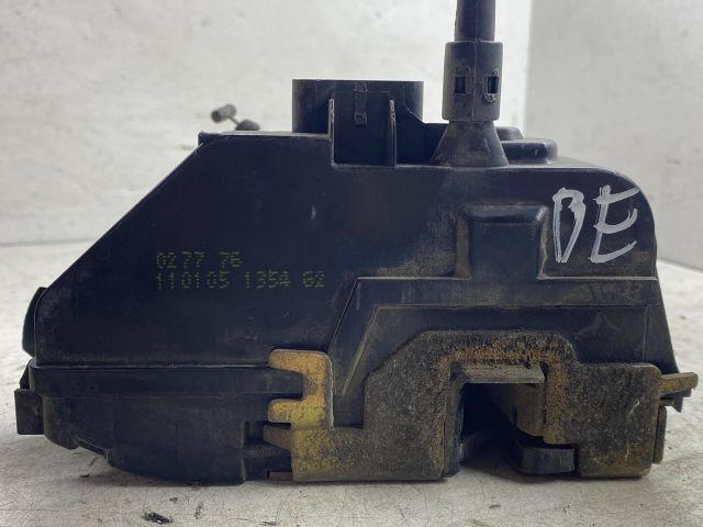 bontott RENAULT MEGANE II Bal első Ajtózár