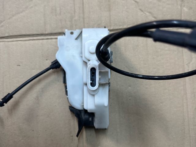 bontott RENAULT MEGANE II Bal első Ajtózár