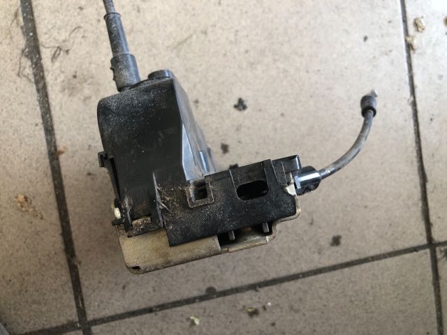 bontott RENAULT MEGANE II Bal első Ajtózár