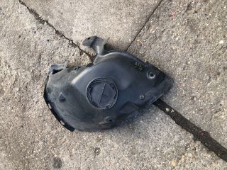 bontott RENAULT MEGANE II Bal első Első Dobbetét (Kerékjárati, Műanyag)