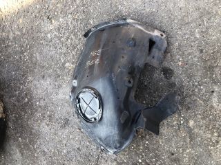 bontott RENAULT MEGANE II Bal első Első Dobbetét (Kerékjárati, Műanyag)