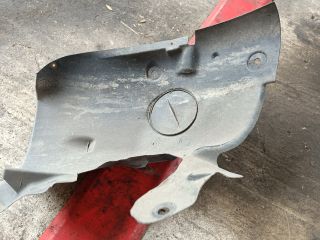 bontott RENAULT MEGANE II Bal első Első Dobbetét (Kerékjárati, Műanyag)