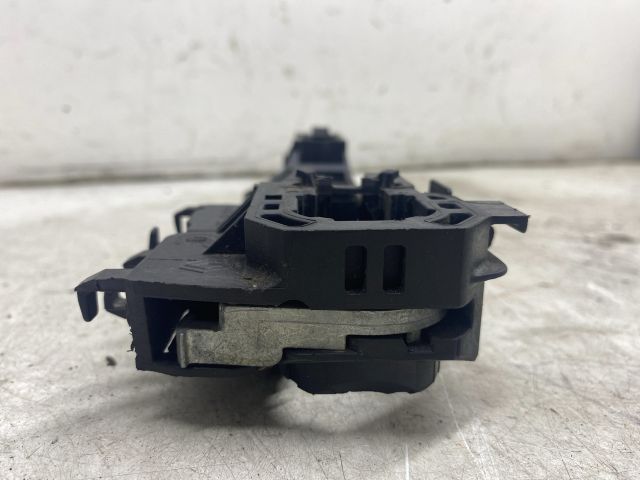 bontott RENAULT MEGANE II Bal első Külső Kilincsfészek