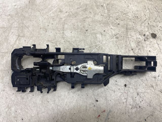 bontott RENAULT MEGANE II Bal első Külső Kilincsfészek