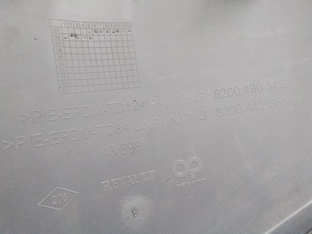 bontott RENAULT MEGANE II Bal első Lökhárító Díszléc