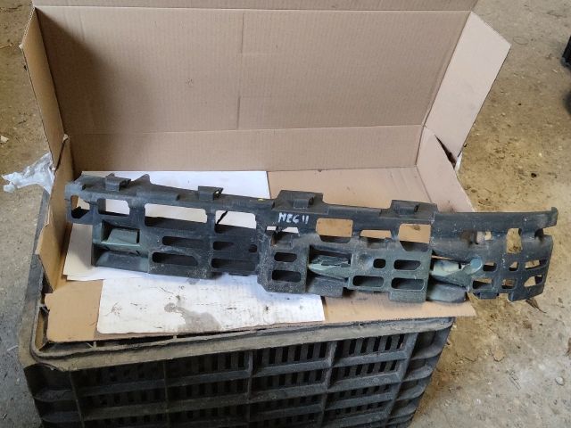 bontott RENAULT MEGANE II Bal első Lökhárító Merevítő Tartó (Fém)