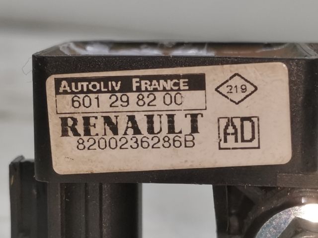 bontott RENAULT MEGANE II Bal első Oldal Ütközés Érzékelő