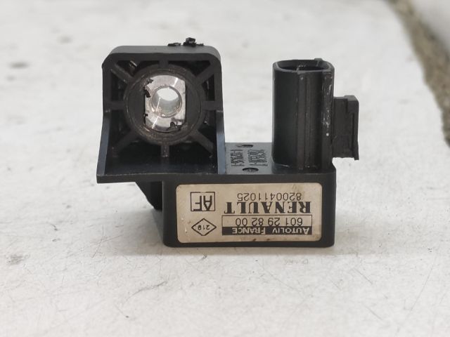 bontott RENAULT MEGANE II Bal első Oldal Ütközés Érzékelő