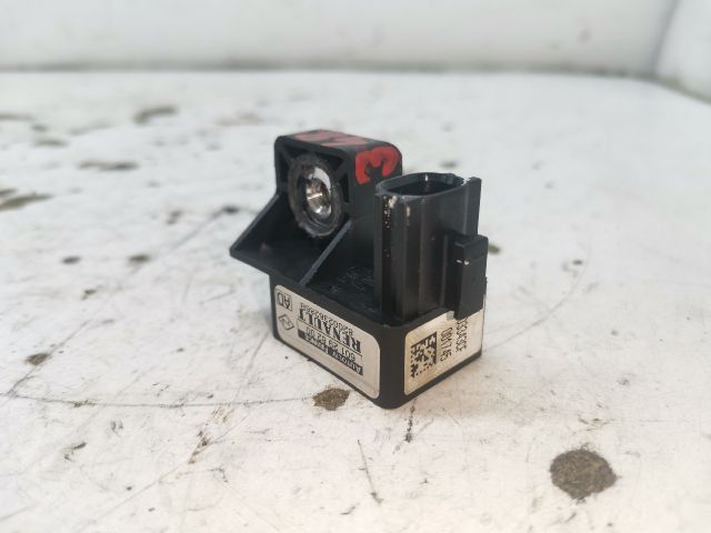 bontott RENAULT MEGANE II Bal első Oldal Ütközés Érzékelő