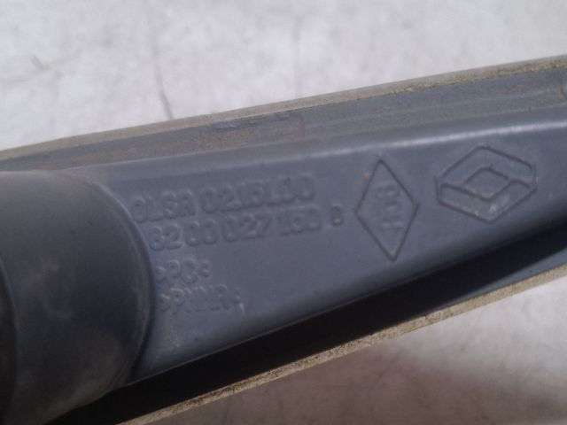 bontott RENAULT MEGANE II Bal első Sárvédő Irányjelző