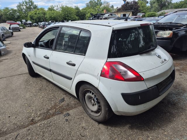 bontott RENAULT MEGANE II Bal első Sárvédő