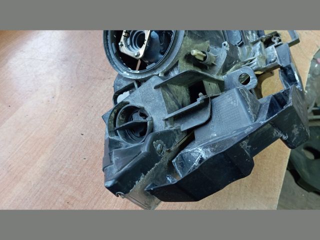 bontott RENAULT MEGANE II Bal Fényszóró