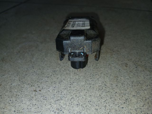 bontott RENAULT MEGANE II Bal hátsó Ablakemelő Elektronika