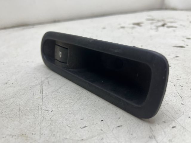 bontott RENAULT MEGANE II Bal hátsó Ablakemelő Kapcsoló