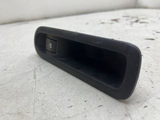 bontott RENAULT MEGANE II Bal hátsó Ablakemelő Kapcsoló