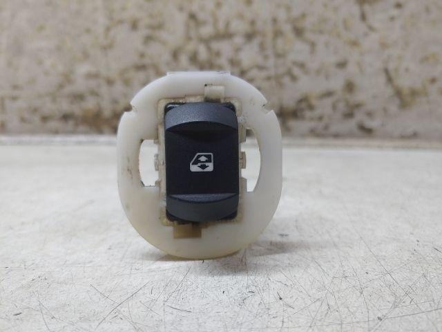 bontott RENAULT MEGANE II Bal hátsó Ablakemelő Kapcsoló