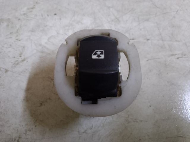 bontott RENAULT MEGANE II Bal hátsó Ablakemelő Kapcsoló