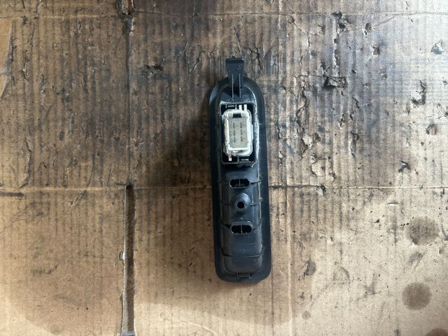 bontott RENAULT MEGANE II Bal hátsó Ablakemelő Kapcsoló
