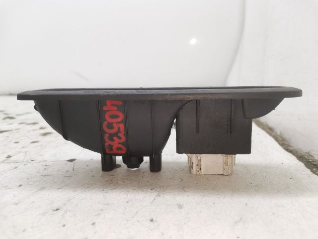 bontott RENAULT MEGANE II Bal hátsó Ablakemelő Kapcsoló