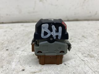 bontott RENAULT MEGANE II Bal hátsó Ablakemelő Kapcsoló