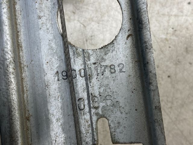 bontott RENAULT MEGANE II Bal hátsó Ablakemelő Szerkezet (Elektromos)