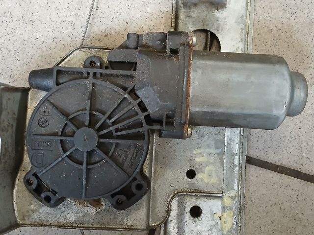 bontott RENAULT MEGANE II Bal hátsó Ablakemelő Szerkezet (Elektromos)