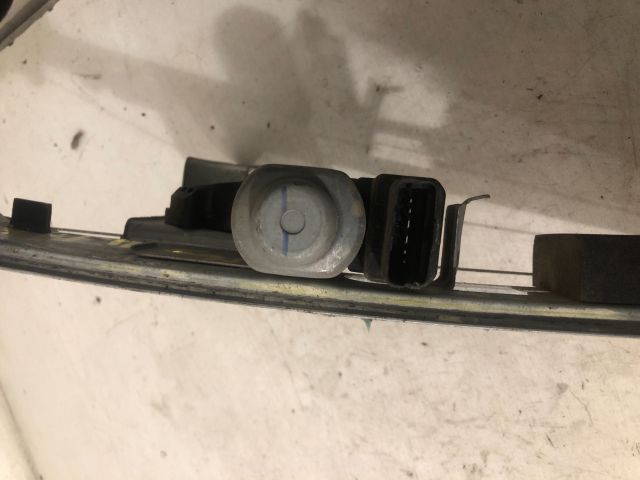 bontott RENAULT MEGANE II Bal hátsó Ablakemelő Szerkezet (Elektromos)