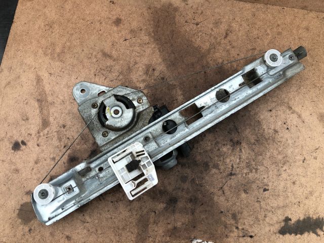 bontott RENAULT MEGANE II Bal hátsó Ablakemelő Szerkezet (Elektromos)