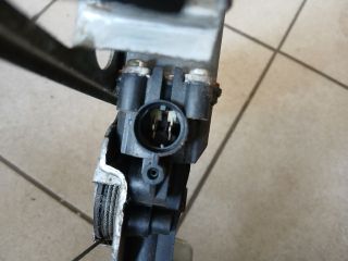 bontott RENAULT MEGANE II Bal hátsó Ablakemelő Szerkezet (Elektromos)