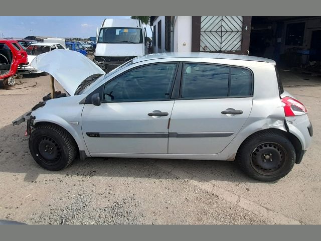 bontott RENAULT MEGANE II Bal hátsó Ajtó Kárpit