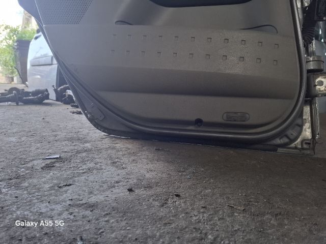 bontott RENAULT MEGANE II Bal hátsó Ajtó (Részeivel)