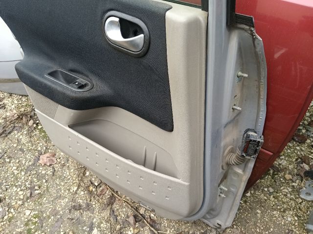 bontott RENAULT MEGANE II Bal hátsó Ajtó (Részeivel)