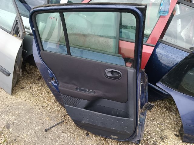 bontott RENAULT MEGANE II Bal hátsó Ajtó (Részeivel)