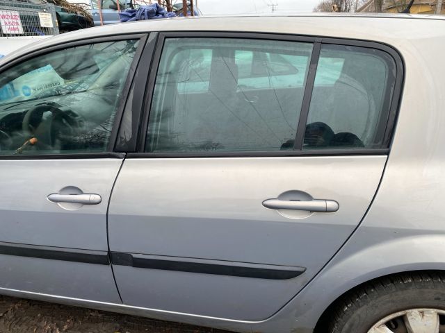 bontott RENAULT MEGANE II Bal hátsó Ajtó (Üres lemez)