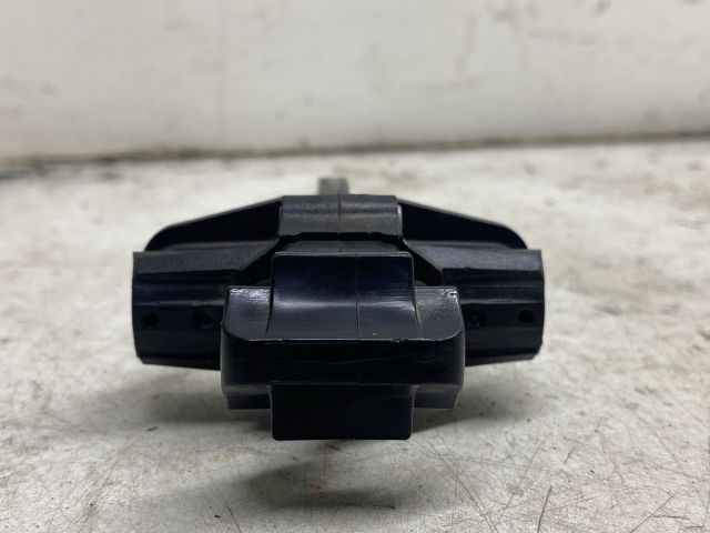 bontott RENAULT MEGANE II Bal hátsó Ajtóhatároló