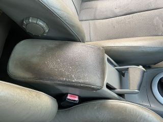 bontott RENAULT MEGANE II Bal hátsó Dobbetét (Kerékjárati, Műanyag)