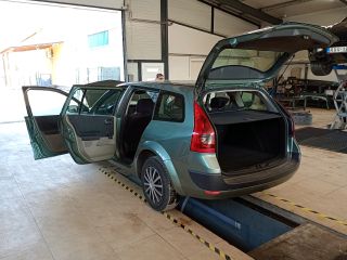 bontott RENAULT MEGANE II Bal hátsó Fixüveg (Ajtóban)