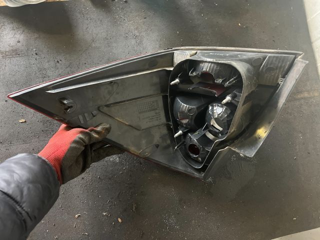 bontott RENAULT MEGANE II Bal Hátsó Lámpa