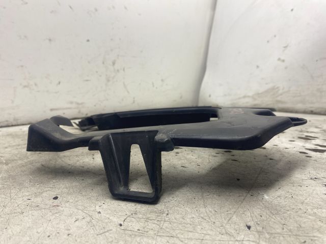 bontott RENAULT MEGANE II Bal hátsó Lökhárító Tartó (Műanyag)