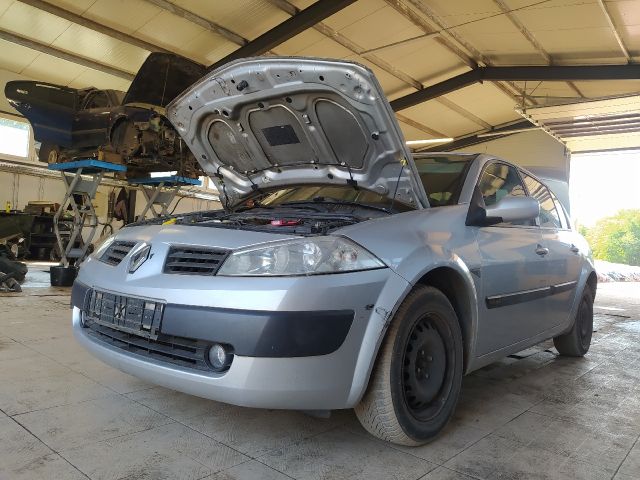 bontott RENAULT MEGANE II Bal hátsó Oldal Lökhárító Tartó (Műanyag)